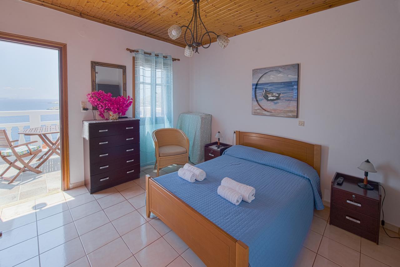 Filoxenia Apartments Chalki Town المظهر الخارجي الصورة