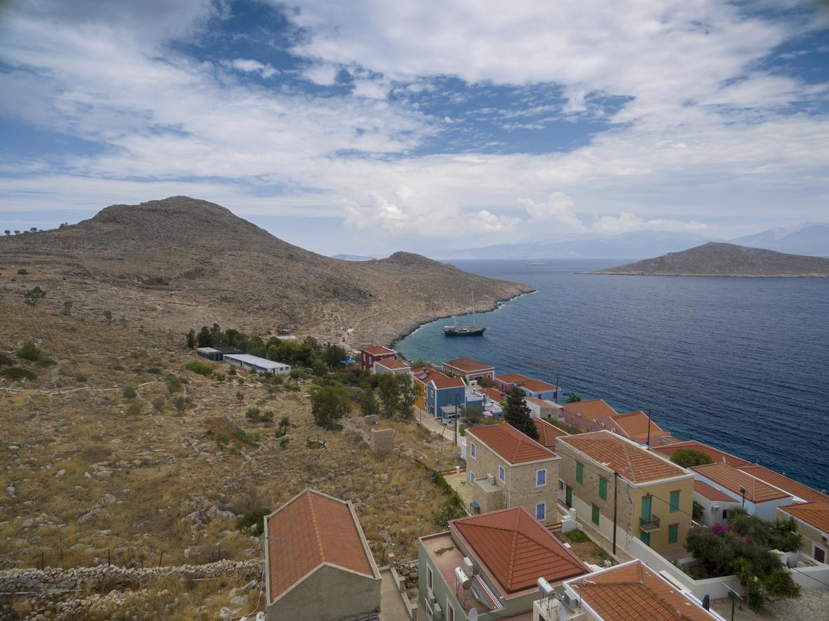 Filoxenia Apartments Chalki Town المظهر الخارجي الصورة